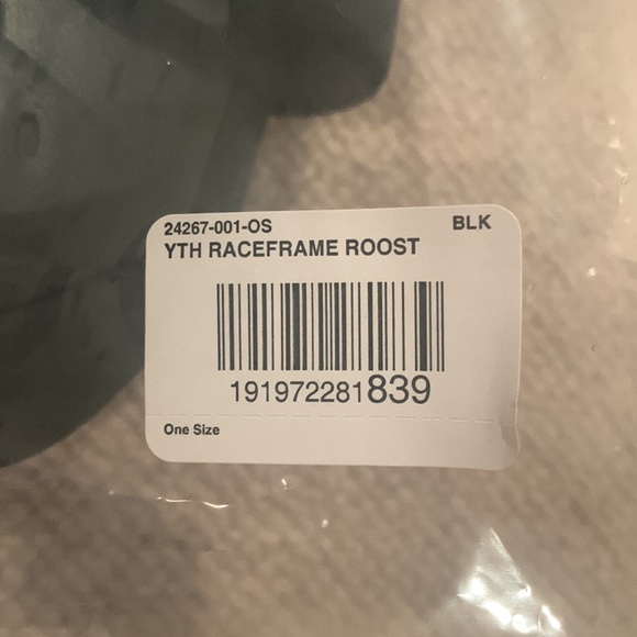 Youth fox chest protector - Picture 4 of 4